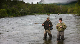 Alaska, No See Um Lodge - Matt Harris, Fishing with Bears
